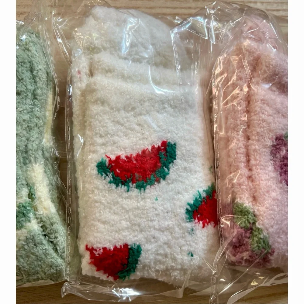 Pack of 5 Fuzzy Socks